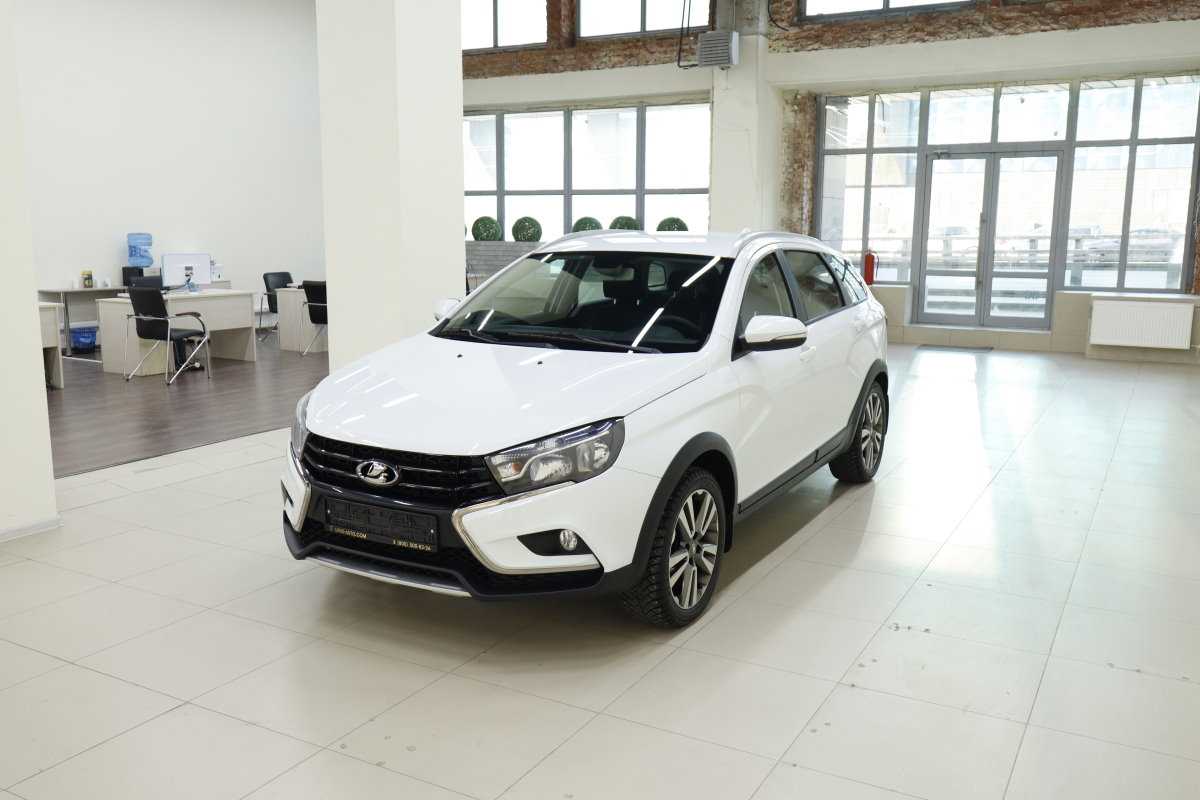 Купить LADA (ВАЗ) Vesta SW Cross Вариатор 2019 с пробегом 61741 км низкие  цены на б/у автомобили в Наро-Фоминске - Урус Экспер